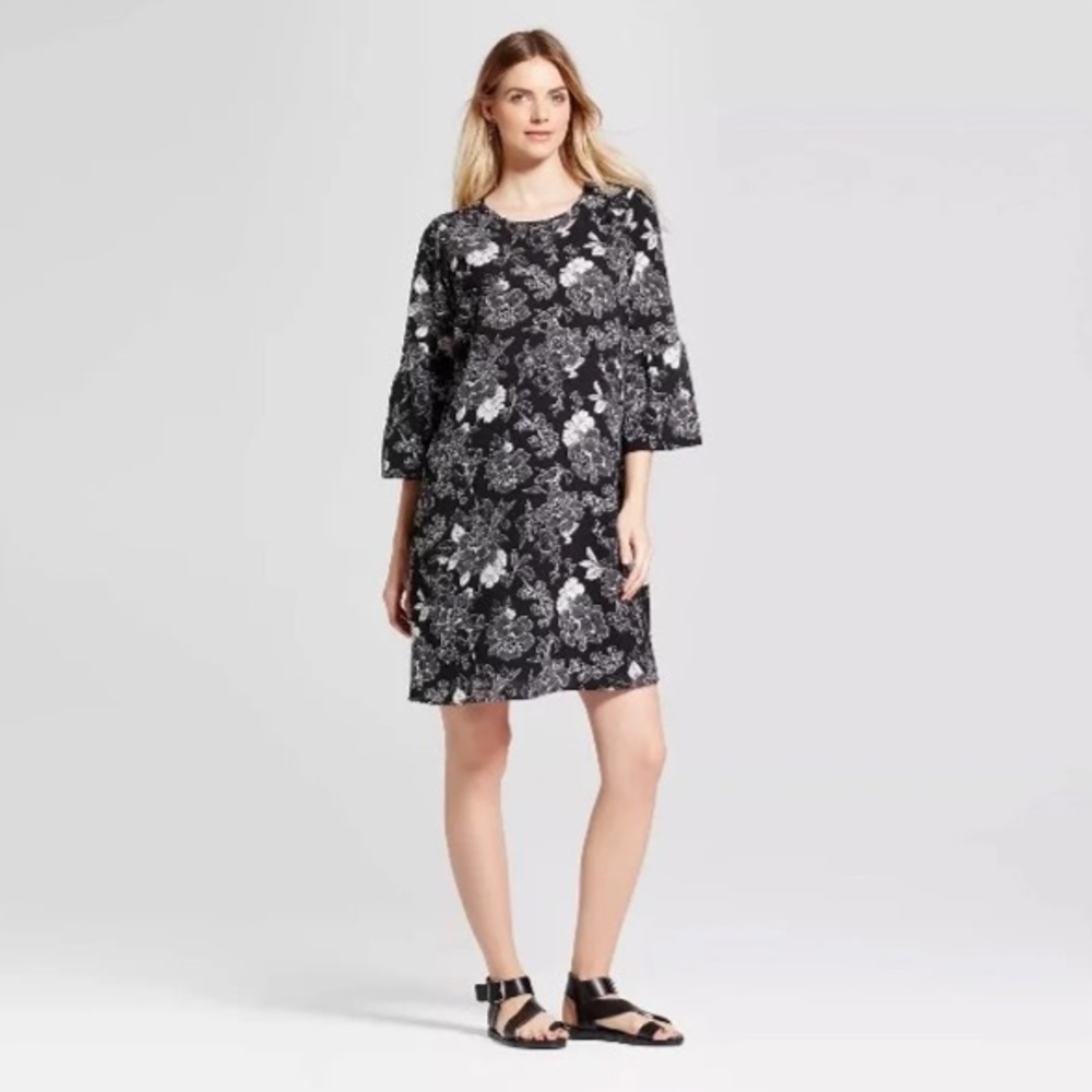 Isabel Maternity by Ingrid & Isabel Black Dress